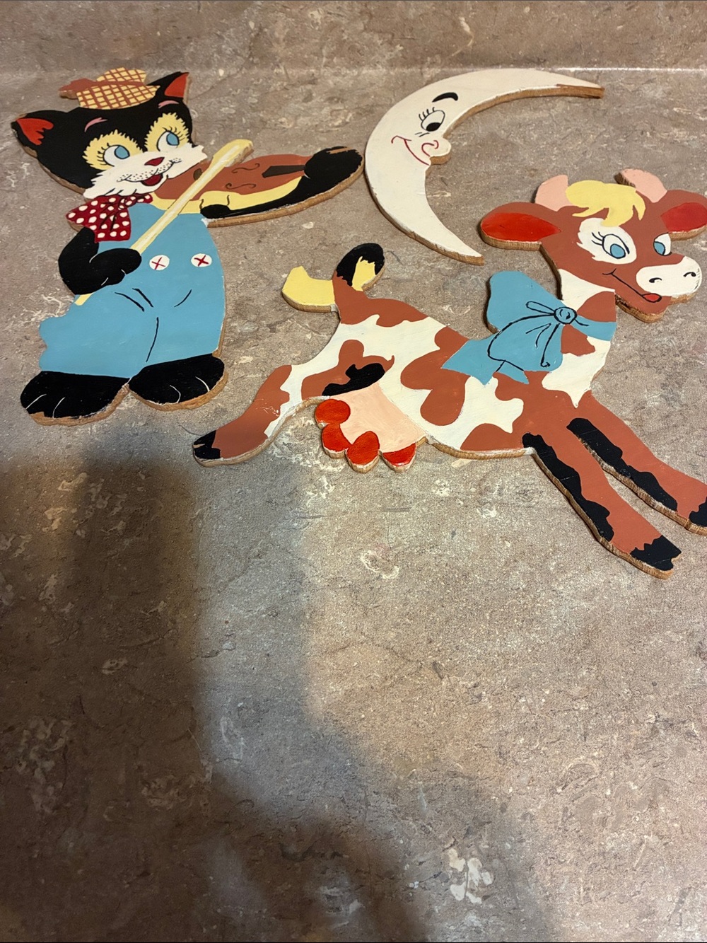 Vintage-Style Kids Wall Toys Set - Hey Diddle Diddle The Cat & The Fiddle